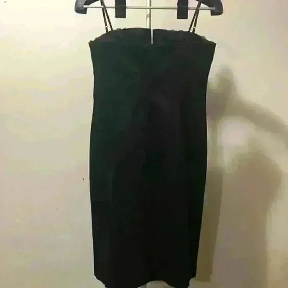 Laundry by  Shelli Segal - Picture 3 of 7